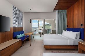 Hilton Cancun Mar Caribe All-Inclusive Resort