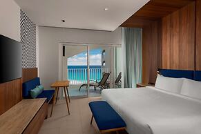 Hilton Cancun Mar Caribe All-Inclusive Resort
