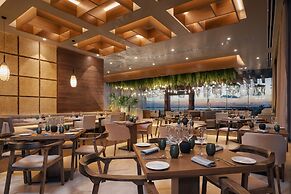 Hilton Cancun Mar Caribe All-Inclusive Resort