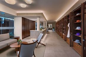 Hilton Cancun Mar Caribe All-Inclusive Resort