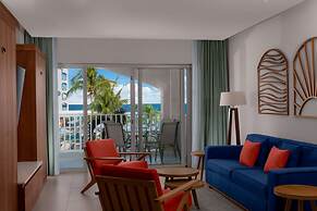 Hilton Cancun Mar Caribe All-Inclusive Resort