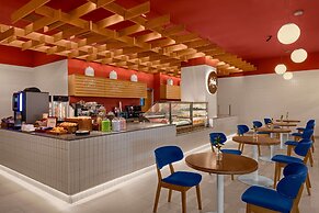 Hilton Cancun Mar Caribe All-Inclusive Resort