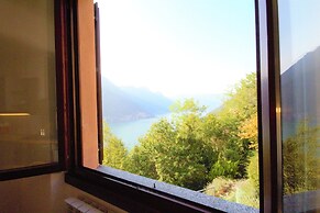 Pognana Luxury Apartment n.2 - 4 people