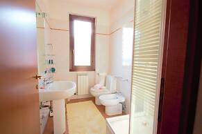 Pognana Luxury Apartment n.2 - 4 people