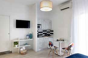 Les Suites des Tout le Monde