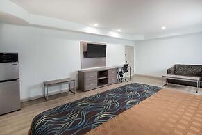 Super 8 by Wyndham Humble/Fallcreek/Houston