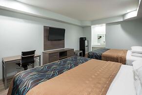 Super 8 by Wyndham Humble/Fallcreek/Houston