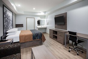 Super 8 by Wyndham Humble/Fallcreek/Houston