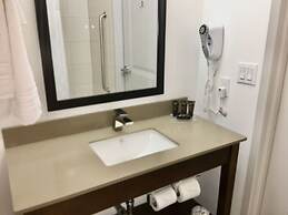 Wingate by Wyndham JFK Airport/Far Rockaway