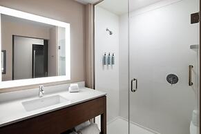 Courtyard by Marriott Seattle SeaTac Airport