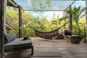 Radhoo Tulum