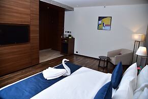 Ramada by Wyndham Gandhidham Shinay