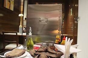 Ramada by Wyndham Gandhidham Shinay