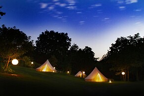 Lloyds Meadow Glamping Delamere Chester