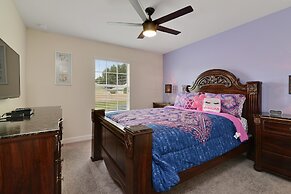 Full Moon Lagoon by VillaDirect