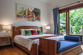 Baan Pinya Balinese Style Aonang Pool Villa