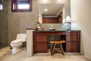 Baan Pinya Balinese Style Aonang Pool Villa