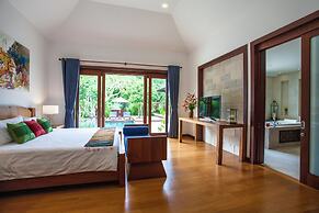 Baan Pinya Balinese Style Aonang Pool Villa