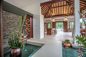 Baan Pinya Balinese Style Aonang Pool Villa