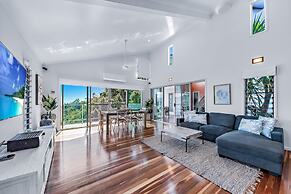 Mandalay Escape Serenity and Pool