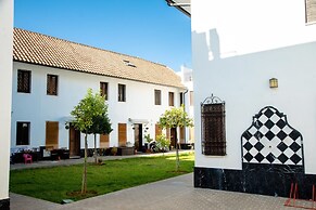 Preciosa Casa La Humosa