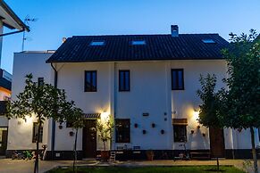 Preciosa Casa La Humosa