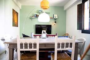 Preciosa Casa La Humosa