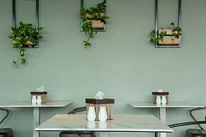 Felicity Island Hotel