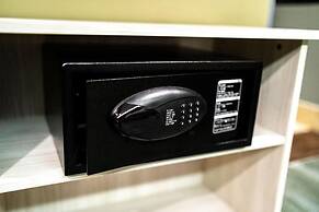 Felicity Island Hotel