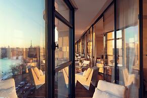 Cheval Blanc Paris