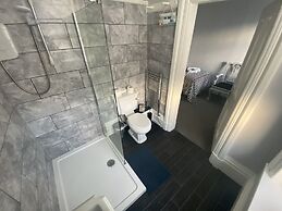 St Andrews House Hotel