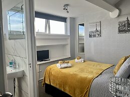 St Andrews House Hotel