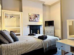 St Andrews House Hotel