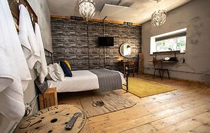 James Place @ Pontmorlais