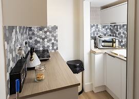 James Place @ Pontmorlais