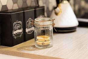 James Place @ Pontmorlais