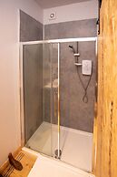 James Place @ Pontmorlais