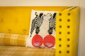 James Place @ Pontmorlais