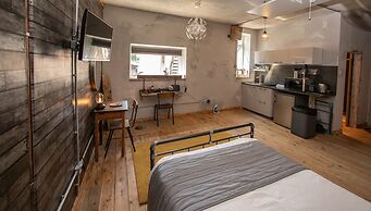 James Place @ Pontmorlais