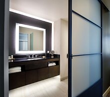 Hotel Vin, Autograph Collection