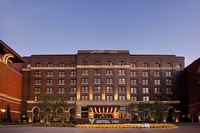 Hotel Vin, Autograph Collection