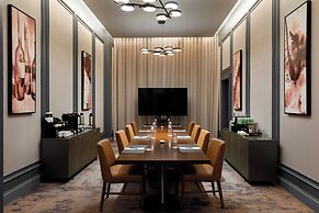 Hotel Vin, Autograph Collection