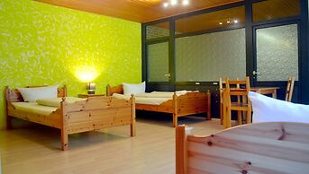 Gästehaus Zimmer Frei