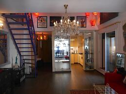 Cozy Marina PentHouse  Ref T32401