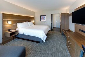 Holiday Inn Express & Suites Middletown - Goshen by IHG