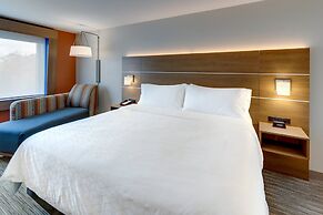 Holiday Inn Express & Suites Middletown - Goshen by IHG