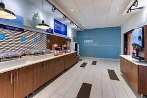 Holiday Inn Express & Suites Middletown - Goshen by IHG