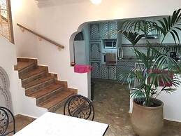 Beach side 3 Bedrooms Riad  Ref 1092