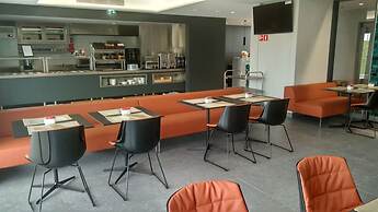 Hotel 3K Porto Aeroporto