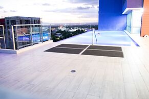 20 South Kingston Luxury Apartment